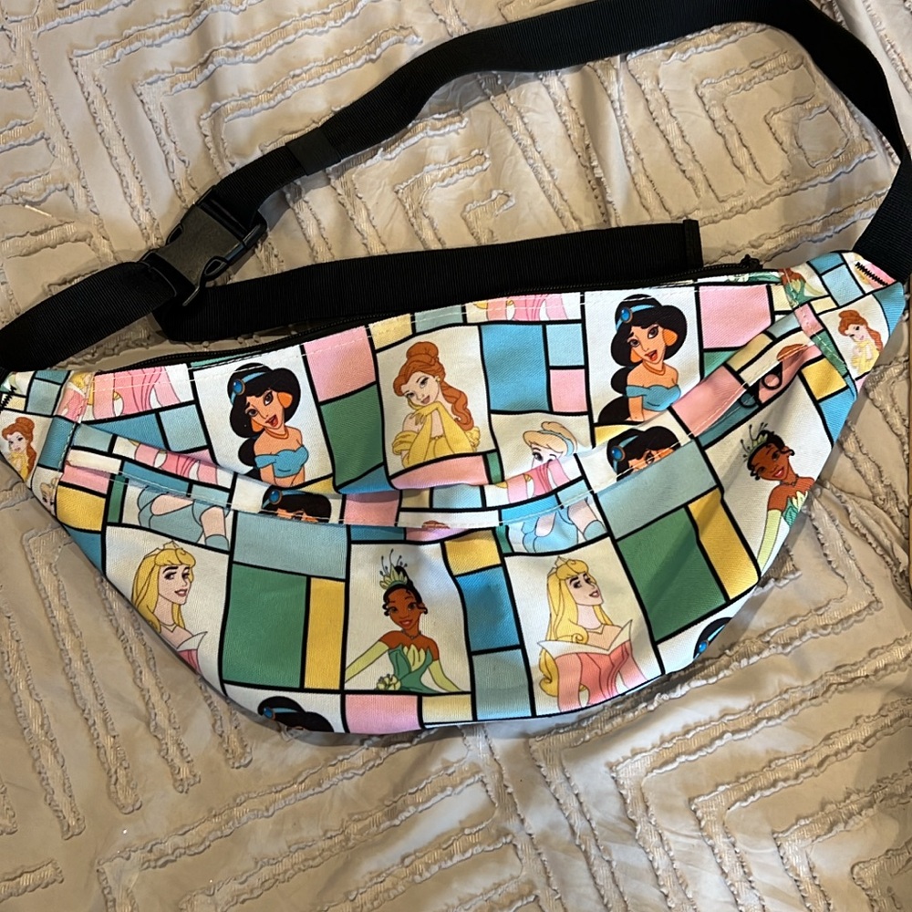 Wild rich kids Princess Crossbody Bag